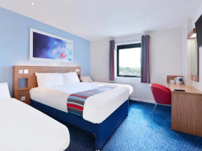 Travelodge Edinburgh Central Queen Street