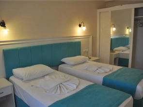 Отель Siesta Beach & Apart