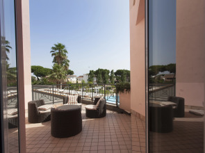 Isola Sacra Rome Airport