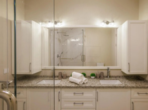 Апартамент Софийский