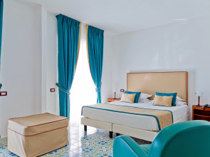 Mediterranea Hotel & Convention Center