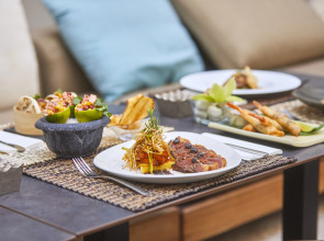 Puro Oasis Urban Hotel