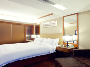 Sun Flower Hotel and Residence