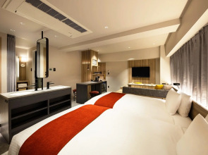 Отель The B Namba-Kuromon