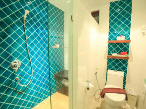 P. P. Erawan Palms Resort