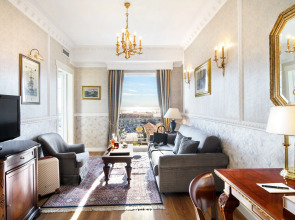 Mediterranean Palace Hotel