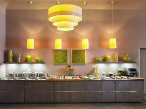 Holiday Inn Paris - Gare de Lyon Bastille by IHG