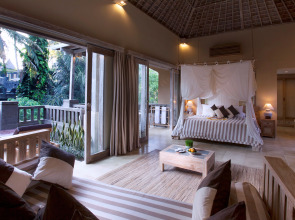 Курортный отель Wapa di Ume Ubud Resort & Spa