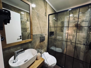 Treekos Suite Hotel Istanbul Airport