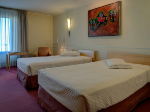 VIP Executive Entrecampos Hotel & Conference