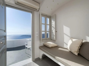 Regina Mare Adults Only