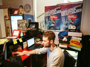 Freddie next to Mercury