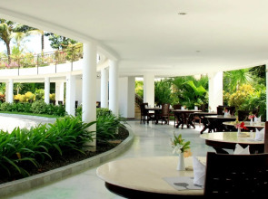 Orlowsky Discovery Candidasa Hotel