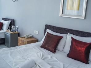 Grand Niki Hotel & Spa