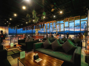 Kaloka Airport Hotel