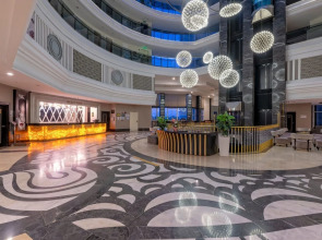 Port River Hotel & Spa