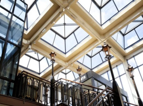 Отель Van der Valk Schiphol A4