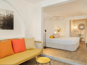 Tropical Attitude - Adults only