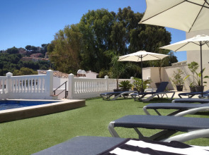 Apartamentos Turisticos La Mundial