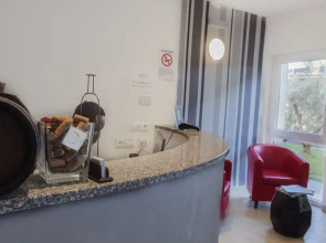 Hotel RossoVino Como