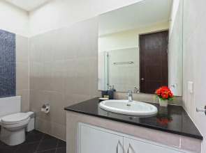 Tropical Holiday 2BR Pool Villa Greens 9