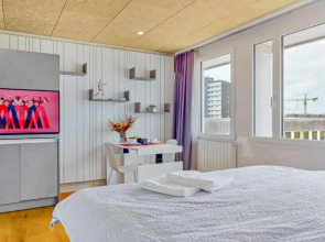 Evi's Home Hotel & Apartments