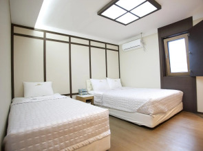 Hotel MIDO Myeongdong