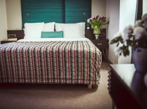 Отель Townhouse27