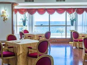 Mövenpick Hotel Bari