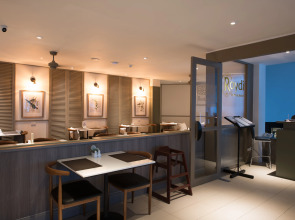 Sawaddi Patong Resort & Spa by Tolani