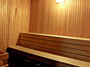 1st Choice Vacation Apartments at Marina Court Resort Resort