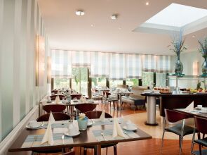 ACHAT Hotel Regensburg im Park