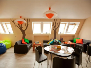 Central Street Hostel 