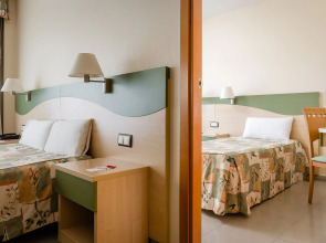 Отель Alegria Caprici Verd