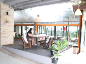 Plai & Herbs Suvarnbhumi Airport 