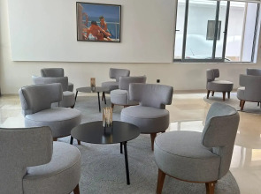 Angela Downtown Hotel