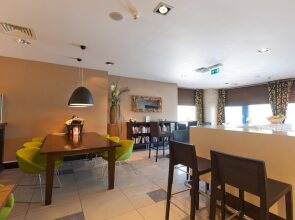 XO Hotels Blue Square