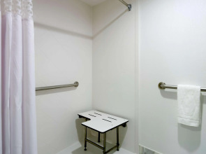 Hilton Garden Inn Queens/JFK Airport