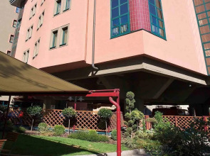 ibis Budapest Heroes Square