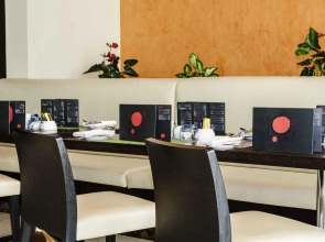 Отель ibis Muscat