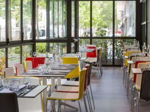 Campanile Paris 12 — Bercy Village