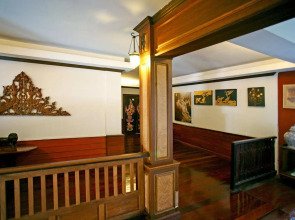 Tony's Place Beds and Breakfast