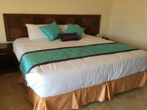 Almarsa Village Resort