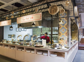 Le Grande Bali Hotel