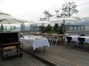 Urban Boutique Hotel