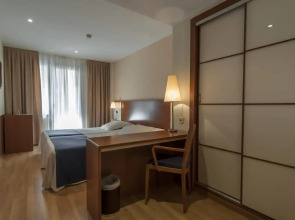 Отель RH Sorolla Centro