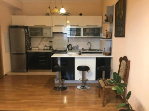 Евродвушка в Glendale Hills с видом на Арарат