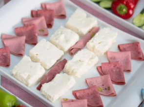 Dedeminn Marina Hotel