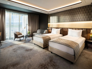 Kings Valley Medical & Spa Hotel