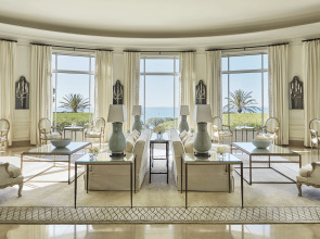 Отель Grand-Hôtel du Cap-Ferrat, A Four Seasons